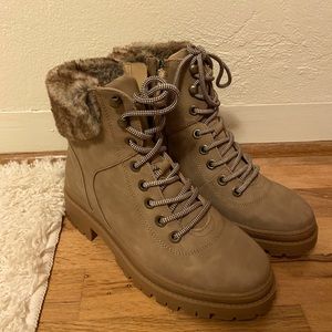 Camel Combat Boots with Lace and Faux Fur